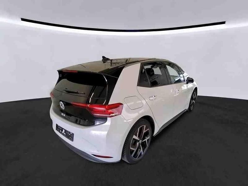 Gebraucht VW ID.3 Move 150 kW (204 PS) 2024 Gletscherweiß metallic Kleinwagen
