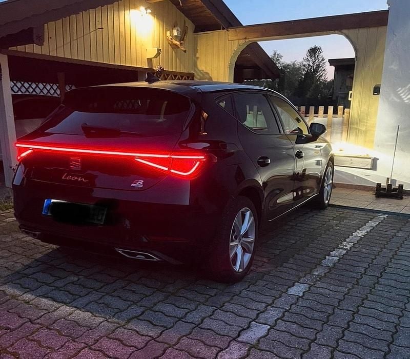 Gebraucht Seat Leon 204 PS (150 kW) 2020 Silber Kleinwagen