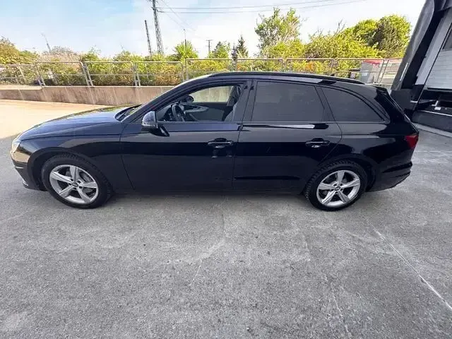Gebraucht Audi A4 S-Line 204 PS (150 kW) 2023 Schwarz Kombi