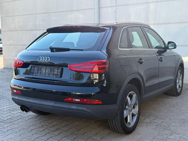 Gebraucht Audi Q3 Sport 177 PS (130 kW) 2011 Schwarz SUV