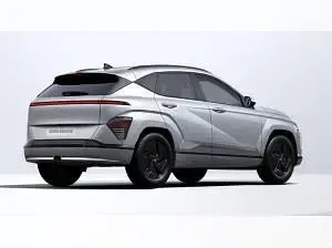 Neu Hyundai Kona 150 kW (204 PS) 2026 Silber (shimmering silver / met) SUV