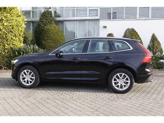 Gebraucht Volvo XC60 145 PS (106 kW) 2019 SUV