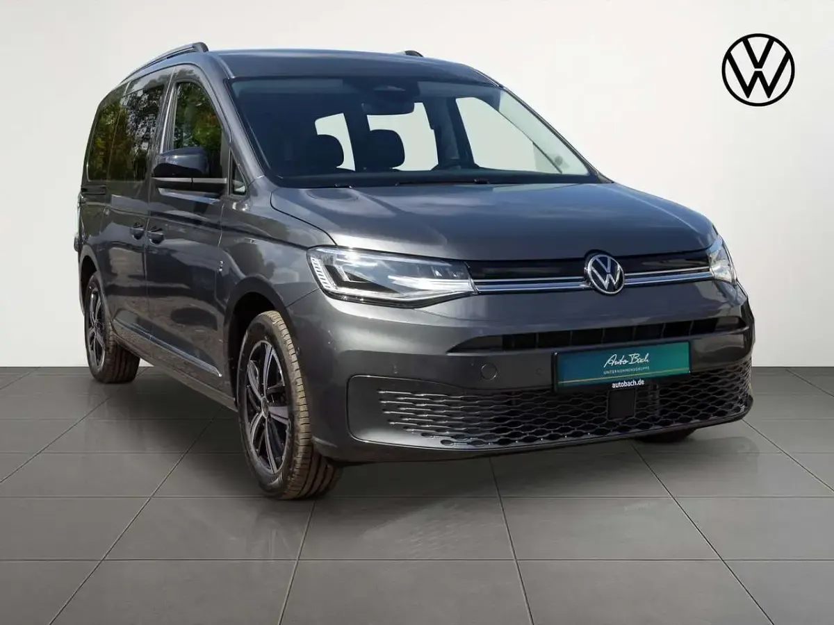 Neu VW Caddy Style 116 PS (85 kW) 2026 Indiumgrau metallic Van / Kleinbus
