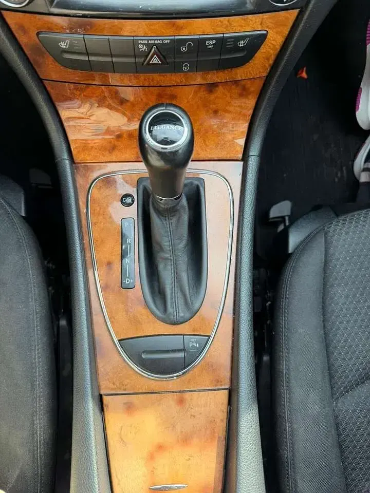 Gebraucht Mercedes E200 Elegance 136 PS (100 kW) 2009 Kombi