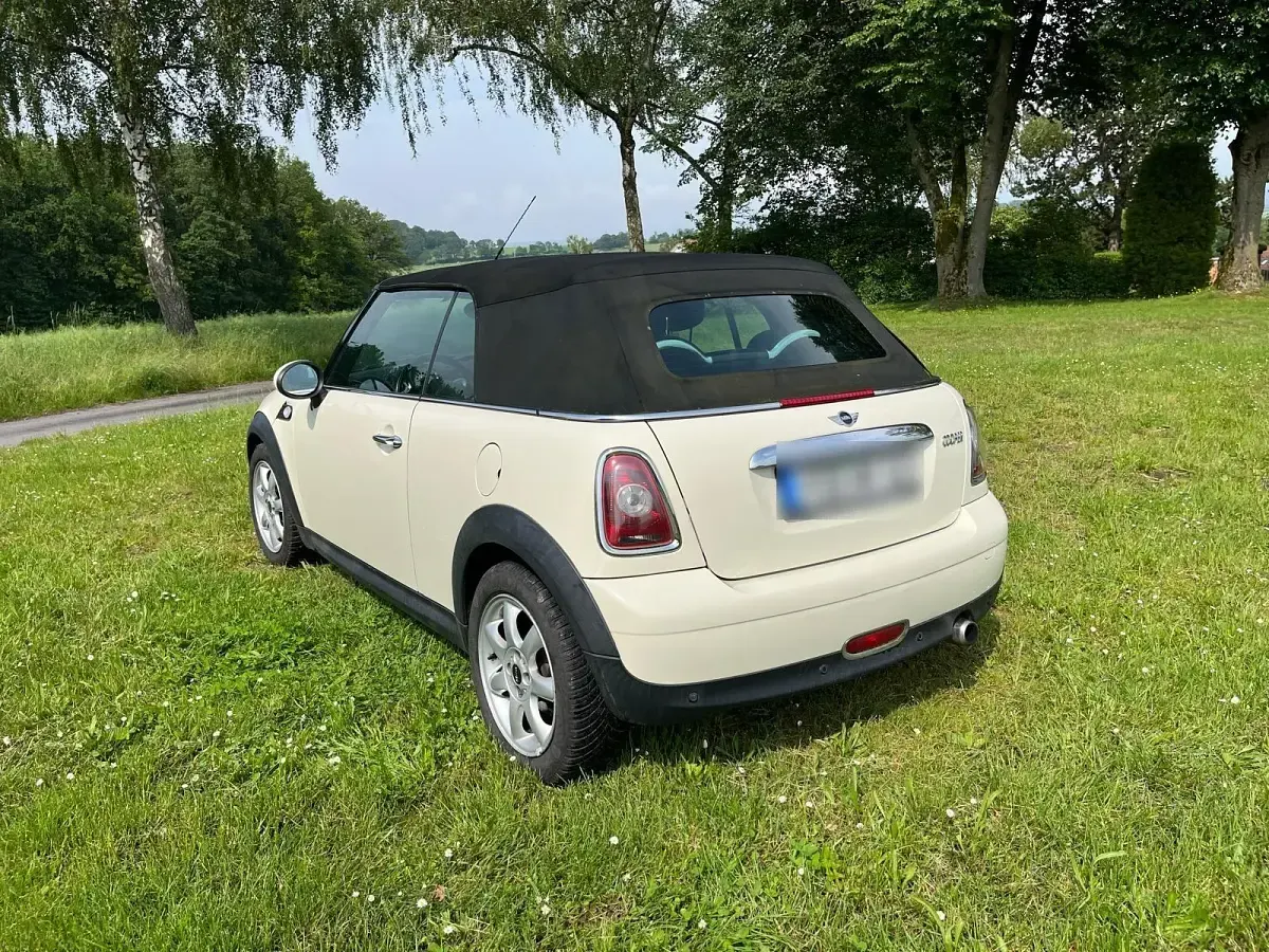 Gebraucht Mini Cooper Cabriolet 122 PS (89 kW) 2009 Beige Cabrio