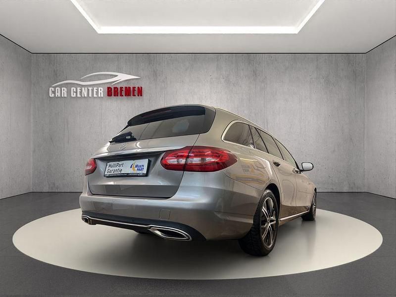 Gebraucht Mercedes C300e Avantgarde 258 PS (189 kW) 2019 Silber Limousine