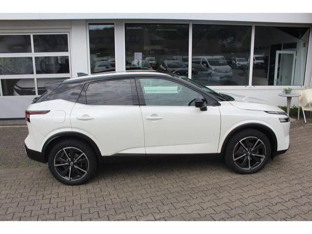 Gebraucht Nissan Qashqai Tekna 140 PS (102 kW) 2022 Weiß SUV
