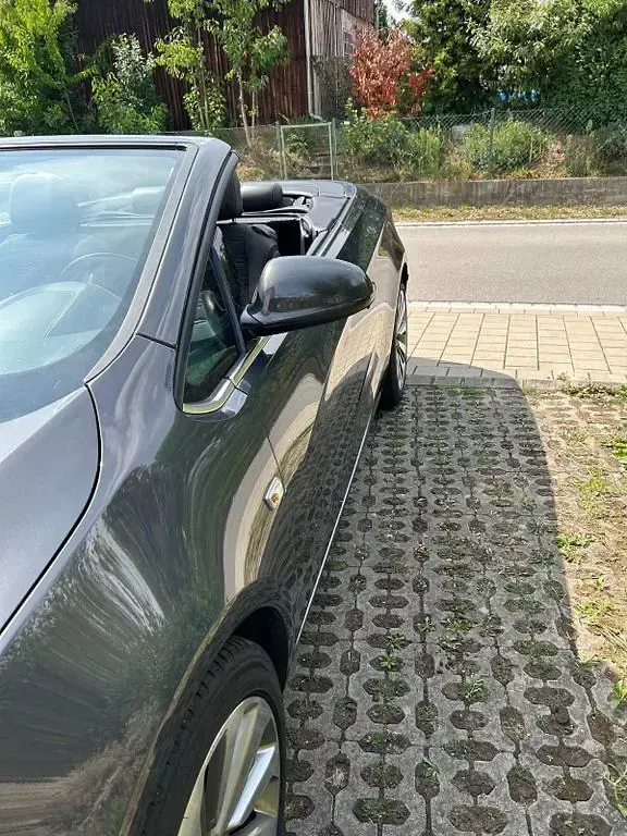 Gebraucht Opel Cascada Innovation 165 PS (121 kW) 2015 Grau Cabrio