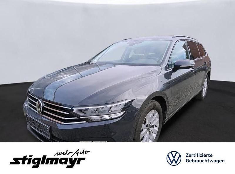 Grau Gebraucht 2021 VW Passat S Kombi | 22.880 € (Fairer Preis) - Bild 1/4