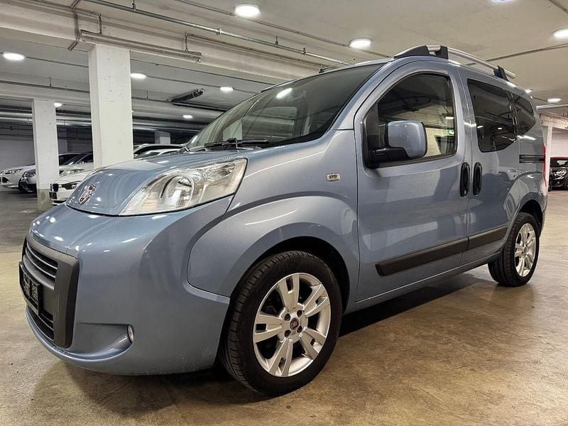 Blau Gebraucht 2015 Fiat Qubo My Qubo Van / Kleinbus | 5.999 € (Fairer Preis) - Bild 1/4