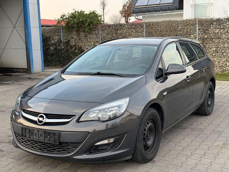 Gebraucht Opel Astra 116 PS (85 kW) 2016 Grau Kombi