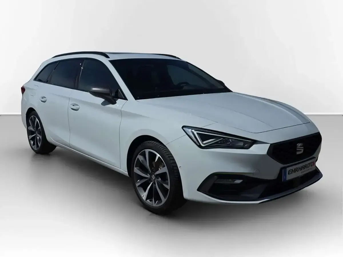 Gebraucht Seat Leon FR 150 PS (110 kW) 2021 Nevada weiss metallic Kombi