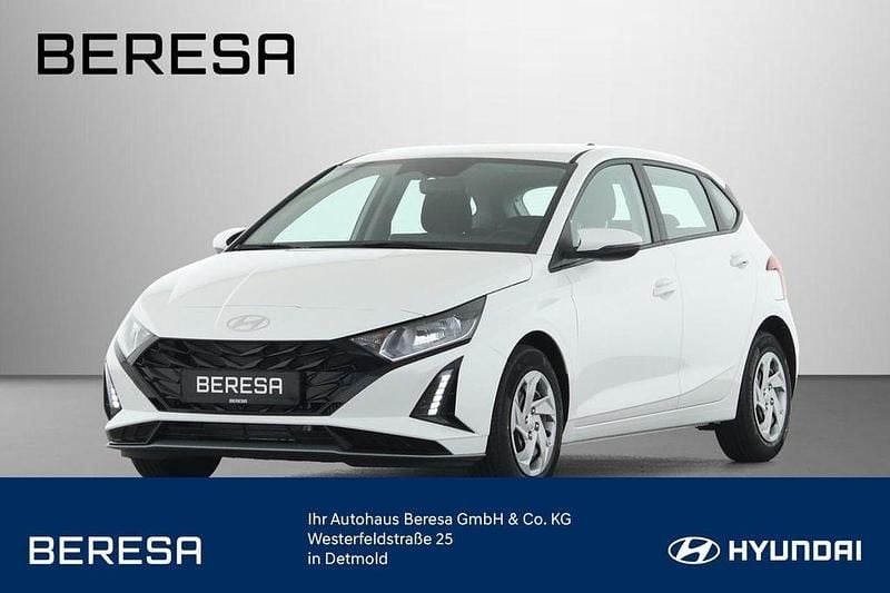 Weiss Neu 2025 Hyundai i20 Select Limousine | 17.280 € (Superpreis) - Bild 1/4