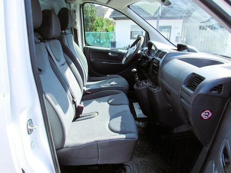 Gebraucht Toyota Proace 128 PS (94 kW) 2014 Weiß Van / Kleinbus