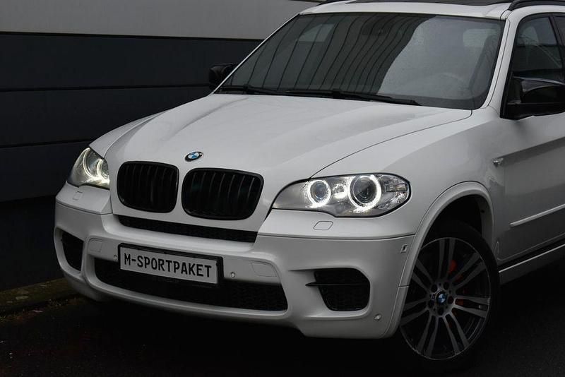 Gebraucht BMW X5 Performance 381 PS (280 kW) 2013 Weiß SUV