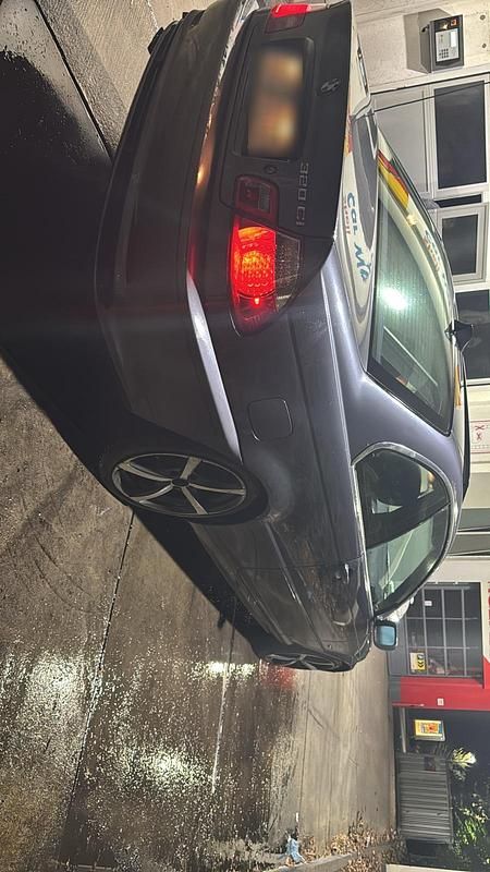 Second-hand BMW 320 150 CP (110 kW) 2000 Gri Coupe