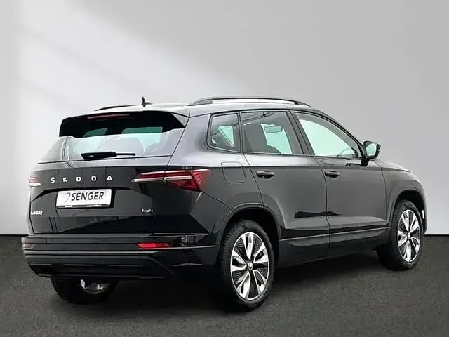 Gebraucht Skoda Karoq Style 150 PS (110 kW) 2022 Blackmagic perleffekt SUV