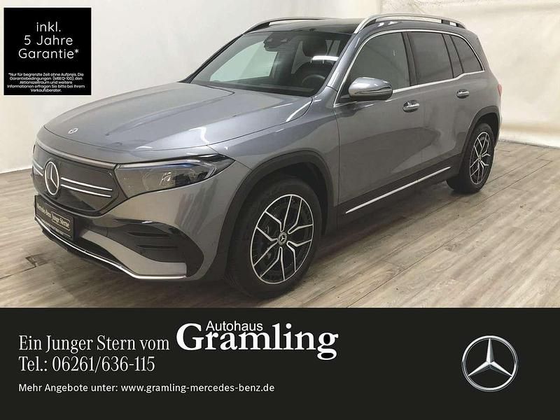 Mountaingrau (metallic) Gebraucht 2023 Mercedes EQB300 AMG SUV | 37.693 € (Fairer Preis) - Bild 1/4