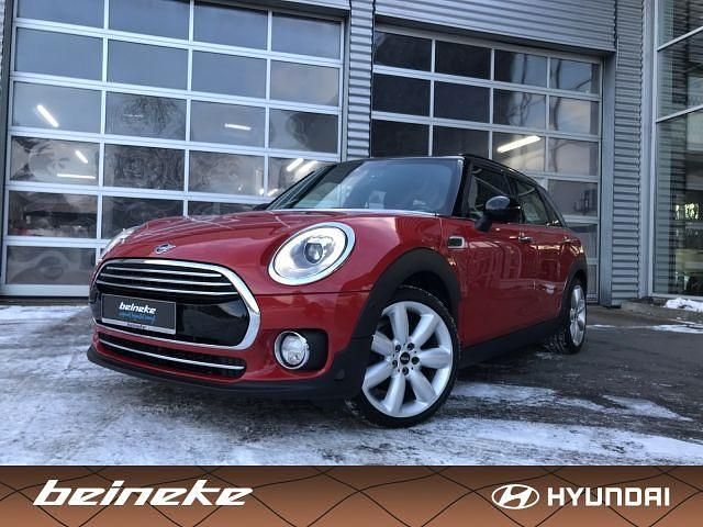Rot Gebraucht 2019 Mini Cooper Clubman Kombi | 15.950 € (Fairer Preis) - Bild 1/4