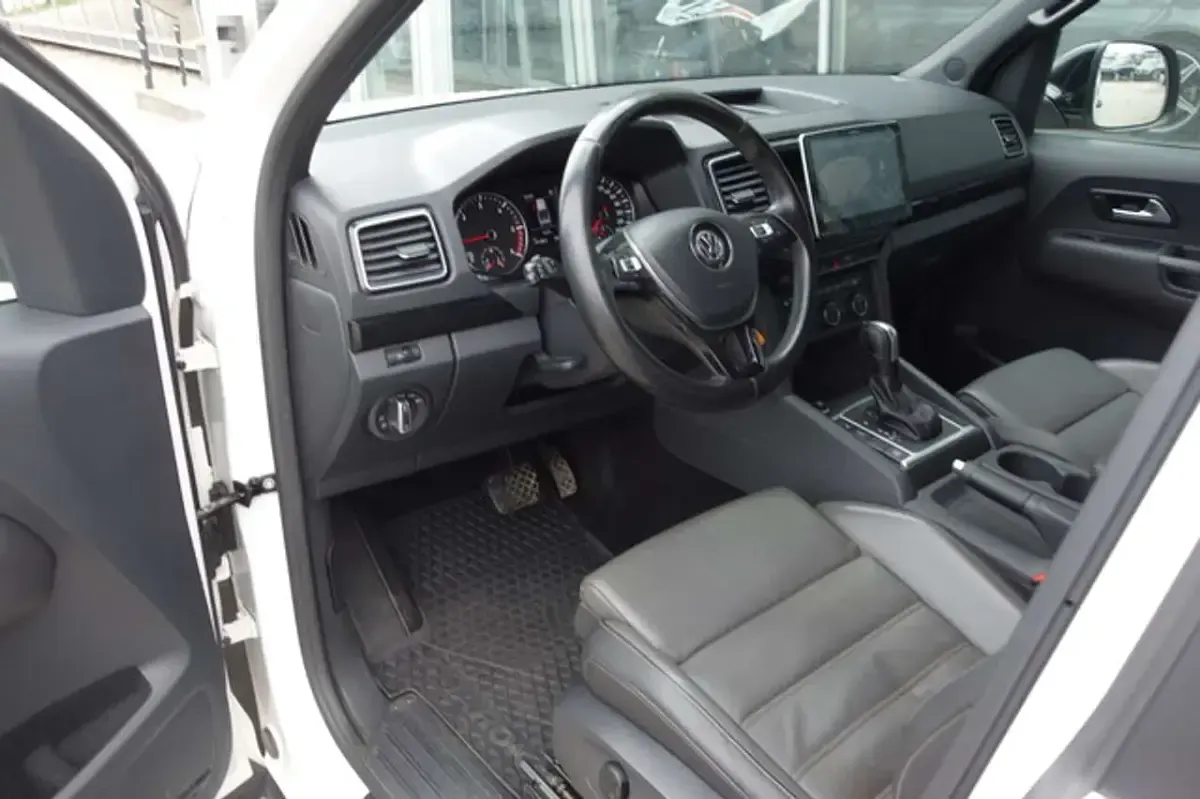 Second-hand VW Amarok 258 CP (189 kW) 2020 Alb Pickup
