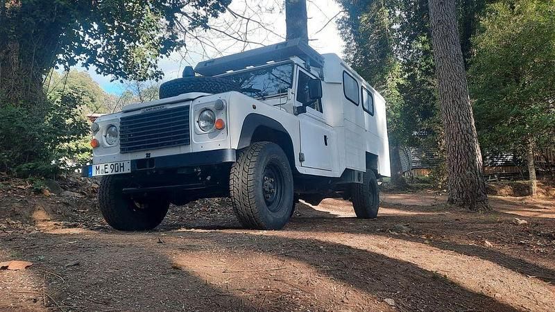 Gebraucht Land Rover Defender 111 PS (81 kW) 1990 Weiß SUV