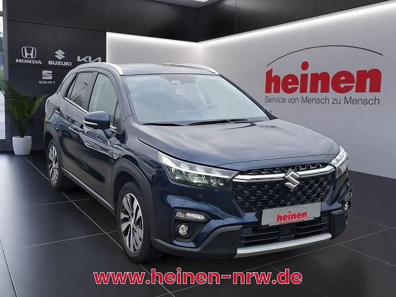 Gebraucht Suzuki SX4 S-Cross Comfort+ 102 PS (75 kW) 2024 Blau SUV