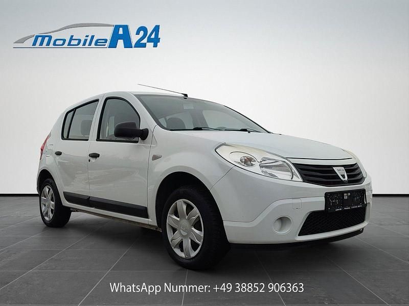 Gebraucht Dacia Sandero Ambiance 75 PS (55 kW) 2009 Silber Kleinwagen