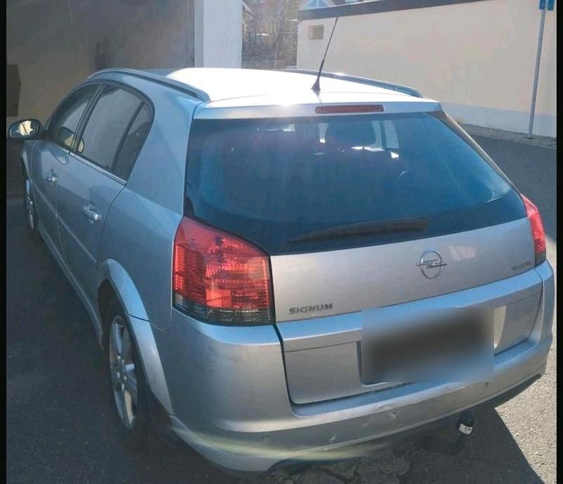 Gebraucht Opel Signum 150 PS (110 kW) 2006 Silber Kleinwagen
