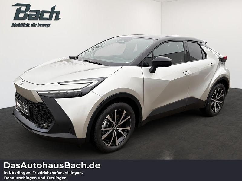 Silber Neu 2025 Toyota C-HR SUV | 42.990 € - Bild 1/4