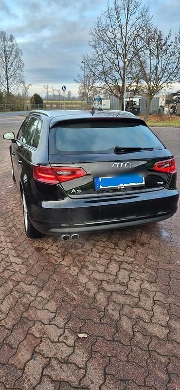 Gebraucht Audi A3 Ambition 150 PS (110 kW) 2015 Schwarz Limousine