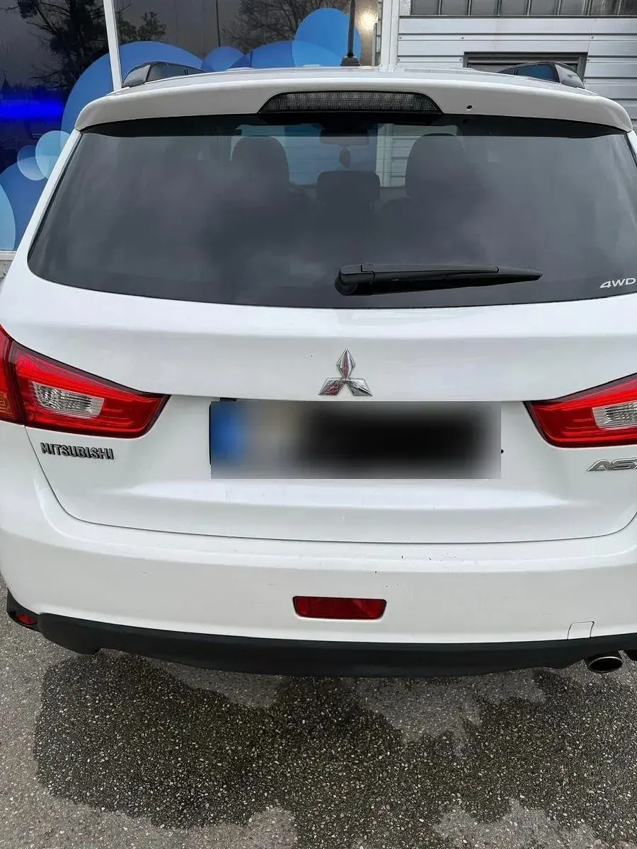 Używany Mitsubishi ASX 150 KM (110 kW) 2016 Biały SUV