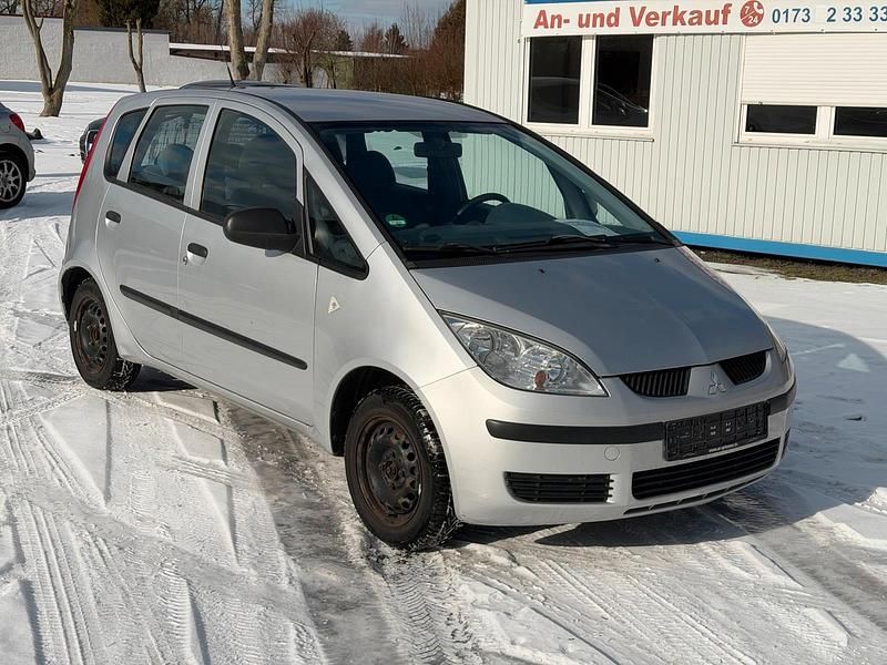 Gebraucht Mitsubishi Colt 95 PS (69 kW) 2007 Silber Kleinwagen