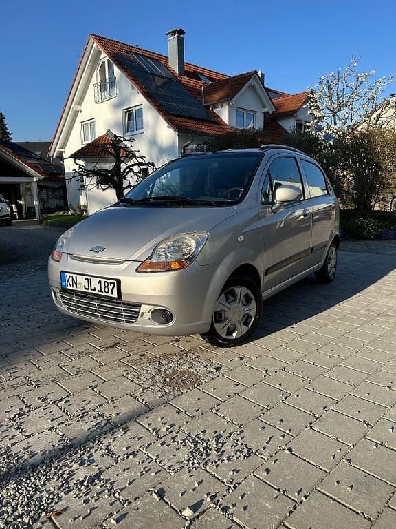 Silber Gebraucht 2007 Chevrolet Matiz SE Kleinwagen | 1.900 € (Fairer Preis) - Bild 1/4