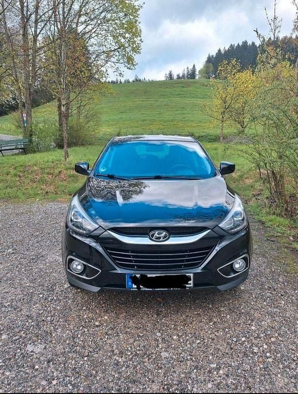 Gebraucht Hyundai ix35 136 PS (100 kW) 2015 Schwarz SUV