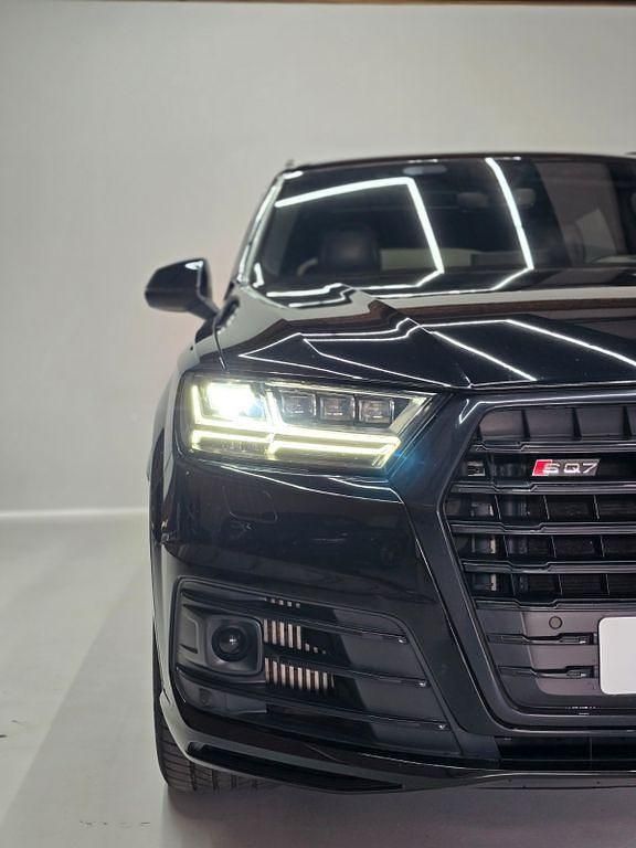 Gebraucht Audi SQ7 Ambiente 435 PS (319 kW) 2018 Schwarz SUV