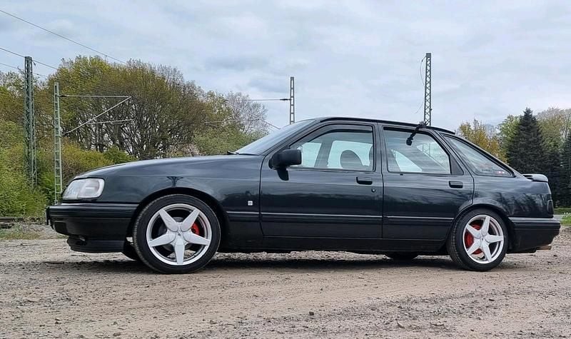 Gebraucht Ford Sierra 120 PS (88 kW) 1993 Schwarz Limousine