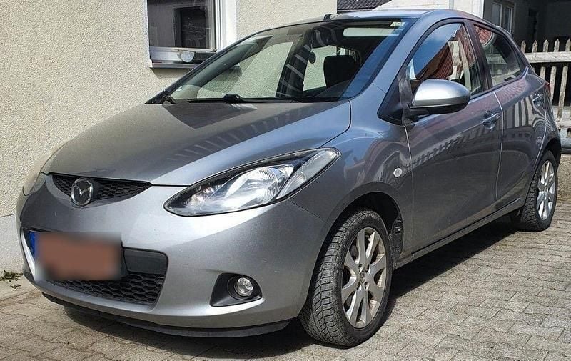 Gebraucht Mazda 2 Edition 75 PS (55 kW) 2010 Grau Kleinwagen