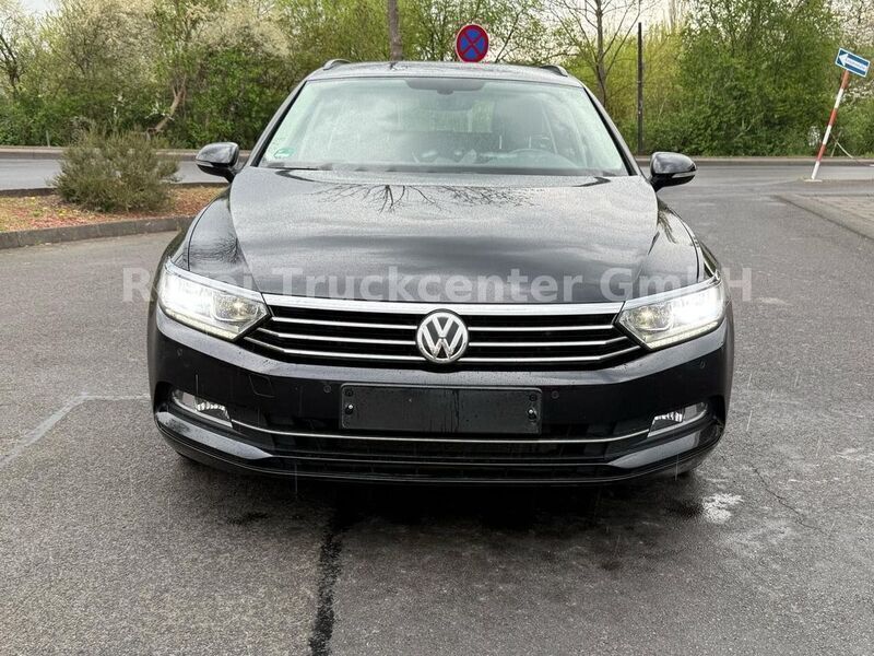 Gebraucht VW Passat Comfortline 120 PS (88 kW) 2016 Schwarz Kombi