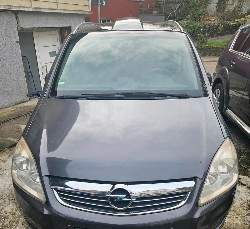 Gebraucht Opel Zafira 110 PS (80 kW) 2008 Grau Van / Kleinbus