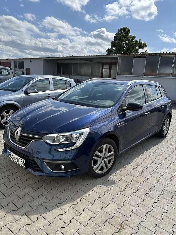 Gebraucht 2021 Renault Mégane GrandTour LIMITED Kombi | 18.000 € (Etwas zu teuer) - Bild 1/4