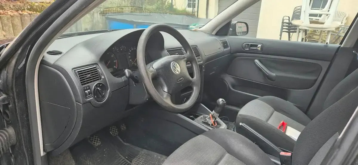 Brugt VW Golf IV 75 HK (55 kW) 2002 Sort Hatchback