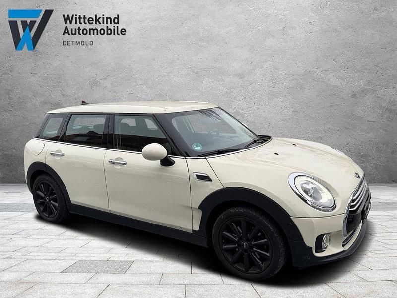 Weiß Gebraucht 2017 Mini Cooper Clubman Kombi | 12.999 € (Fairer Preis) - Bild 1/4
