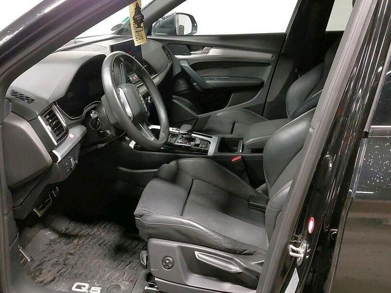 Gebraucht Audi Q5 S-Line 204 PS (150 kW) 2023 Mythosschwarz metallic SUV