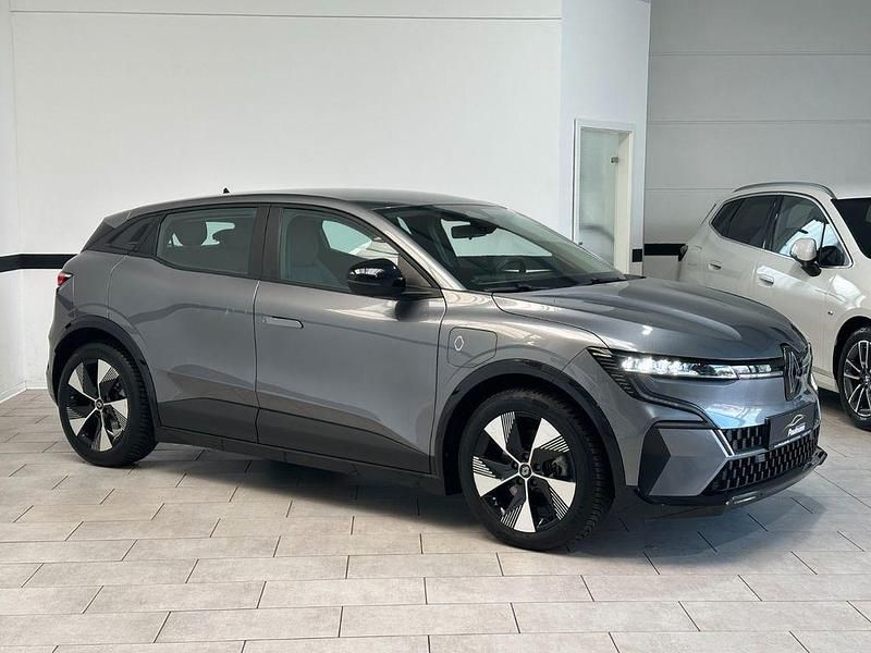 Gebraucht Renault Mégane Equilibre 96 kW (131 PS) 2022 Grau Limousine