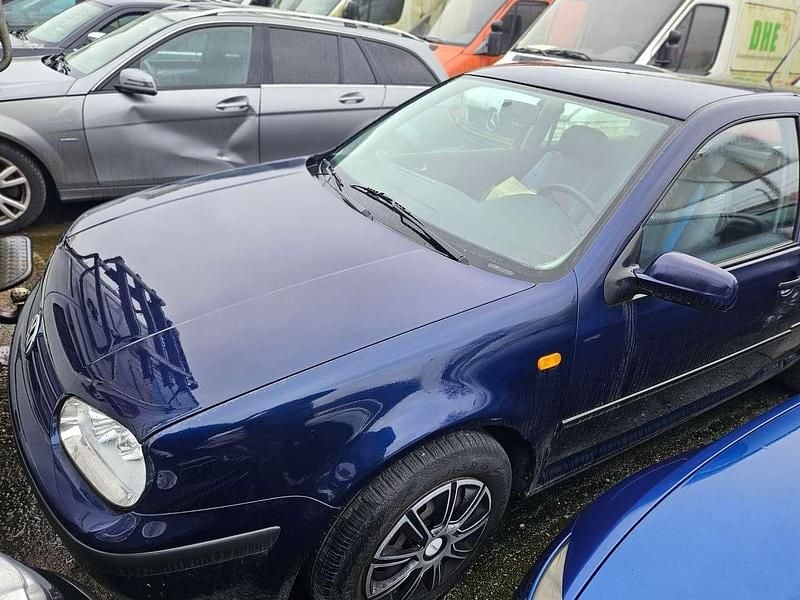 Gebraucht VW Golf III Trendline 75 PS (55 kW) 1999 Blau Limousine