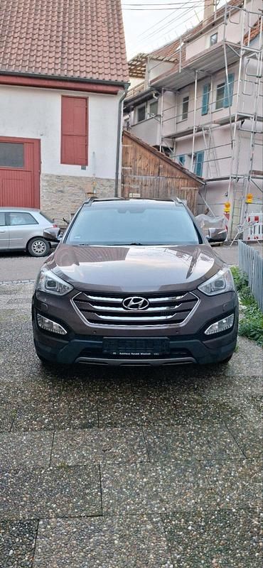 Braun Gebraucht 2013 Hyundai Santa Fe Premium SUV | 8.700 € - Bild 1/4