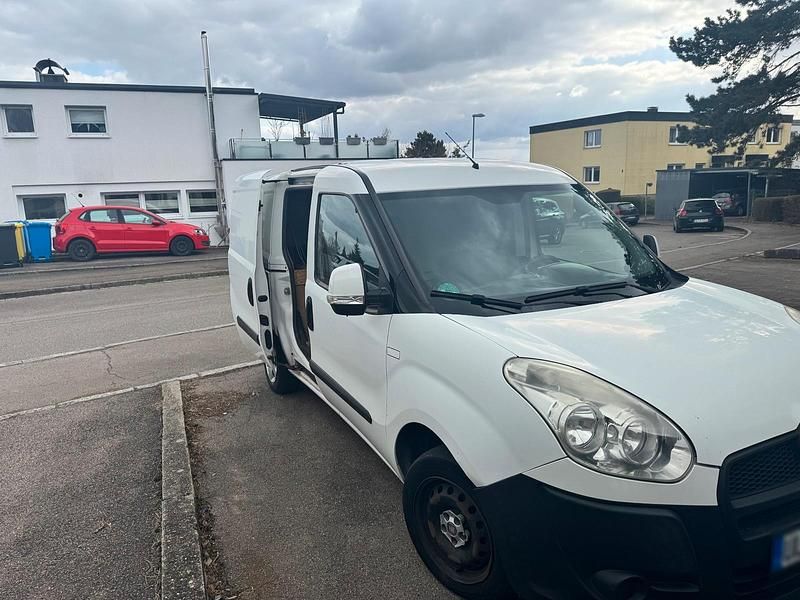 Gebraucht Fiat Doblò 90 PS (66 kW) 2014 Weiß Van / Kleinbus