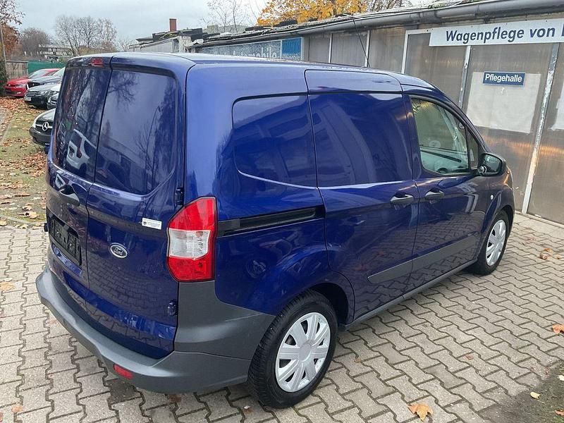 Gebraucht Ford Transit Trend 101 PS (74 kW) 2019 Blau Van / Kleinbus