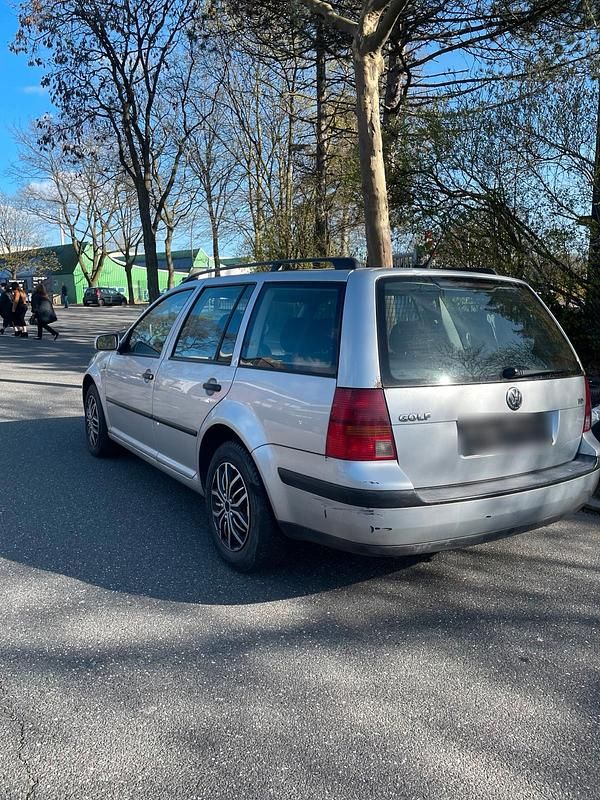 Gebraucht VW Golf IV 101 PS (74 kW) 2004 Silber Kombi