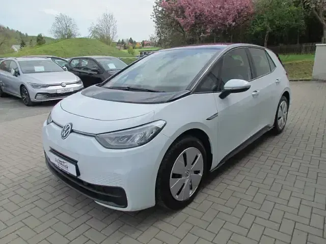 Gebraucht VW ID.3 Pro 106 kW (145 PS) 2022 Weiß Kleinwagen